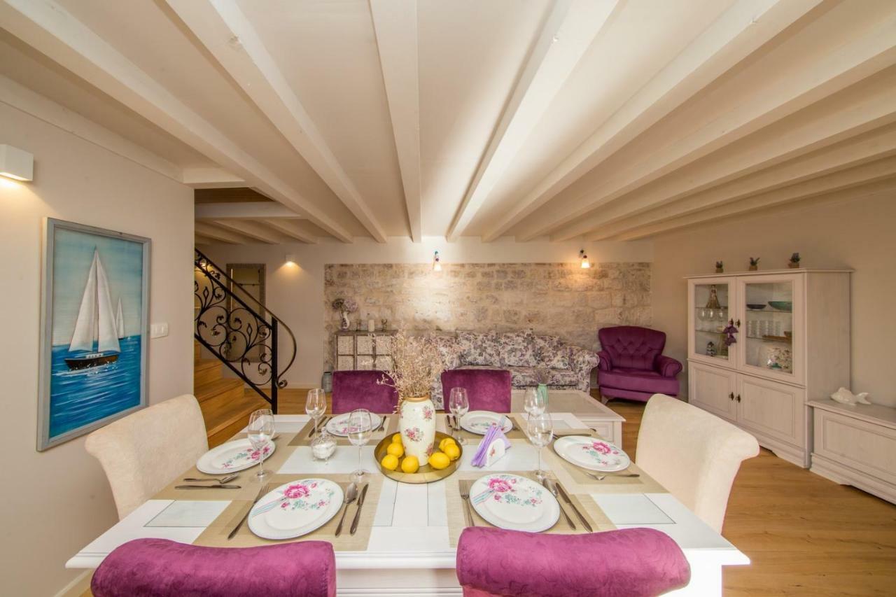 Villa Martina Komiža Exterior foto